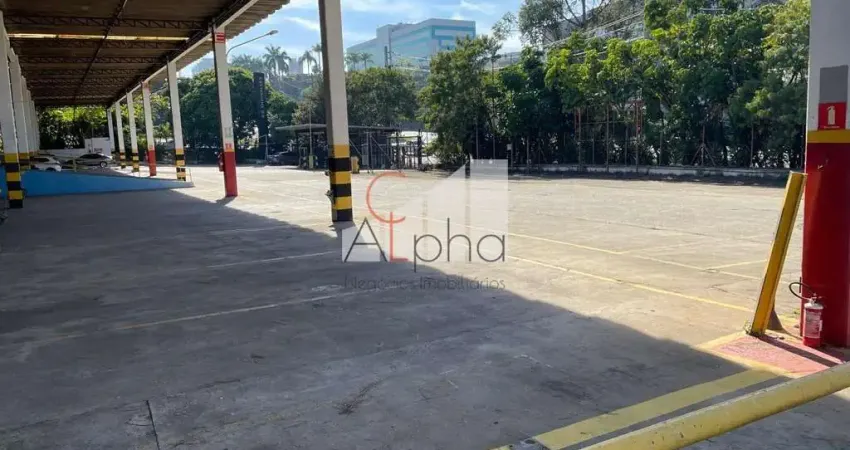 Barracão / Galpão / Depósito para alugar na Avenida Tucunaré, 299, Tamboré, Barueri