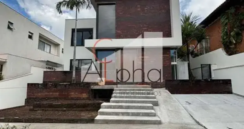 Casa em condomínio fechado com 4 quartos para alugar no Alphaville, Barueri