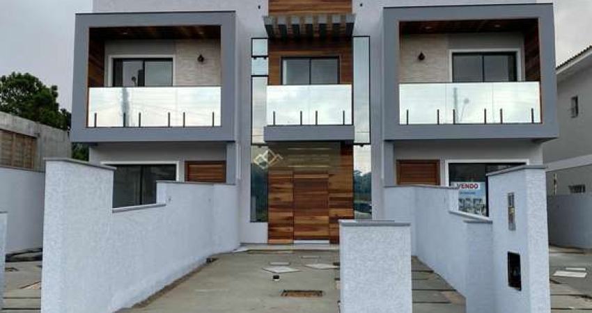 Casa à venda no bairro São João do Rio Vermelho - Florianópolis/SC