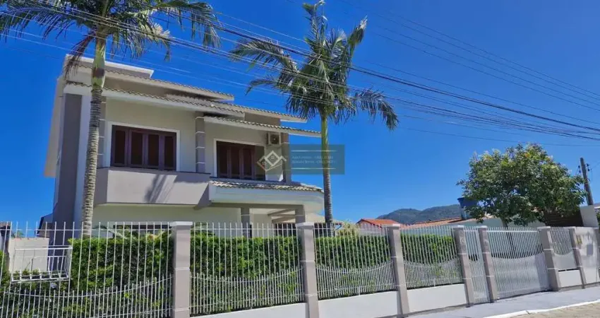 Casa Alto Padrão em Ingleses Norte, Florianópolis/SC