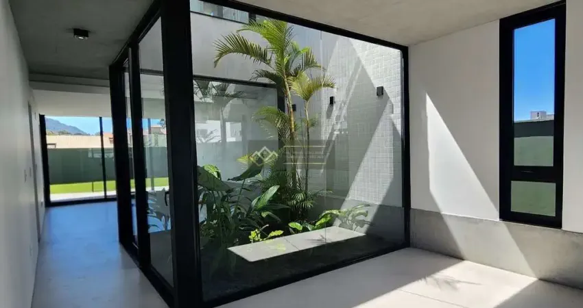 Casa à venda no bairro ingleses do rio vermelho - florianópolis/sc