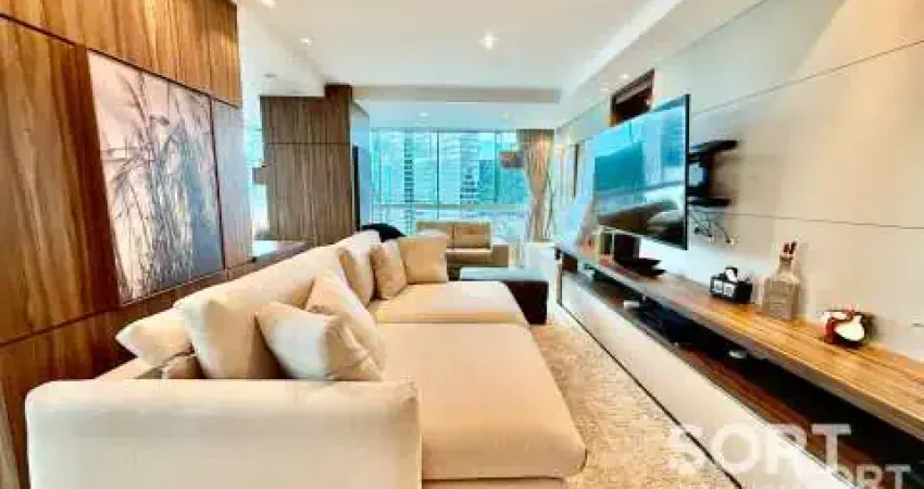 Apartamento vista mar no Edifício Marina Residence em Balneário Camboriú