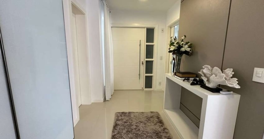 Apartamento no Edifício Palma de Mallorca quadra mar