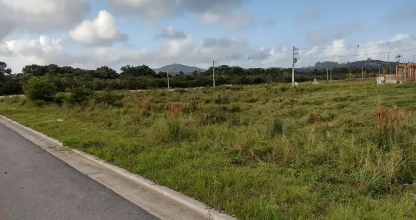 Ótimo local para construir a casa dos seus sonhos, na ilha de floripa
