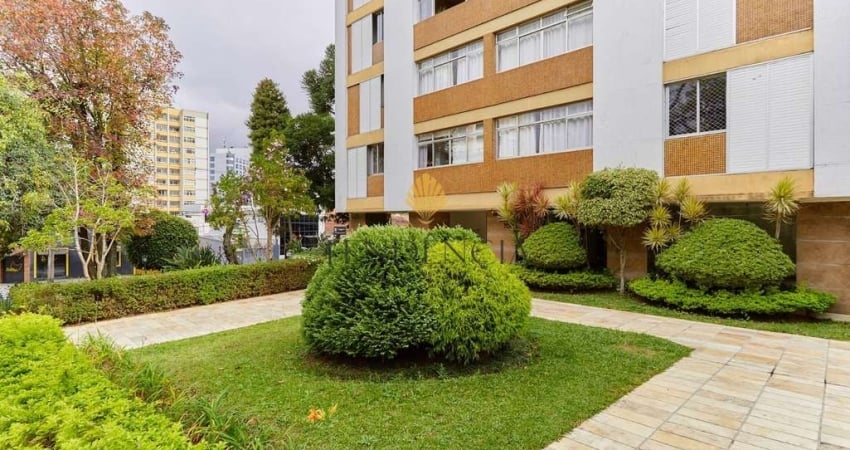 Apartamento com 4 dormitórios à venda, 241,30 m2 por R  1.680.000,00 - Centro Cívico - Curitiba PR