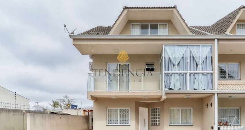 Sobrado com 3 dormitórios à venda, 165 m2 por R  870.000,00 - Xaxim - Curitiba PR