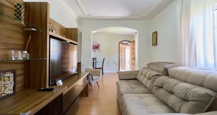 Casa térrea, 138m2 com 3 dormitórios sendo uma suíte à venda, xaxim, curitiba - pr