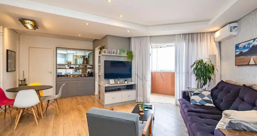 Apartamento SEMIMOBILIADO com 2 quartos à venda, 77,96 m2, ÁGUA VERDE, CURITIBA - PR