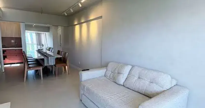 Vendo lindo apartamento com 80m2 no alphaville i, varanda, sala, 3/4, revertido para 2/4, suíte com closet, 1 vaga, total infraestrutura alphaville - ssa/ba.