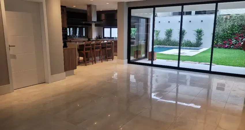 Casa em condomínio fechado com 5 quartos à venda na Estrada Cachamorra, 1020, Campo Grande, Rio de Janeiro
