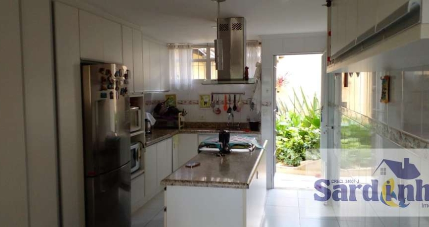Casa de luxo em Jardim Guedala - SP: 600m², 4 dormitórios, 1 suíte, 7 banheiros. Venda por R$ 2.800.000 e locação por R$ 15.000.
