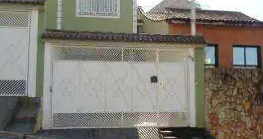 Casa com 3 dormitórios à venda, 115 m² por R$ 649.000,00 - Jardim América - Guarulhos/SP