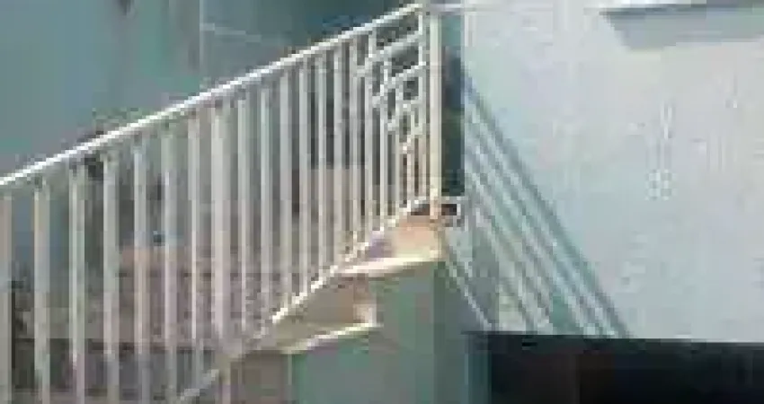 Casa com 3 dormitórios à venda, 312 m² por R$ 850.000,00 - Jardim Leila - Guarulhos/SP
