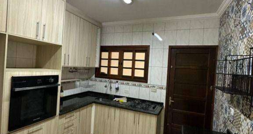 Casa com 3 dormitórios à venda, 243 m² por R$ 630.000,00 - Jardim Cocaia - Guarulhos/SP
