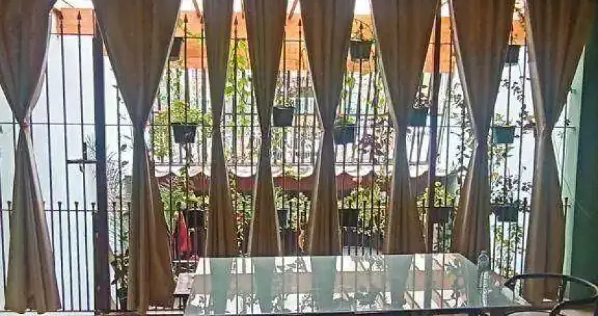 Casa com 3 dormitórios à venda, 250 m² por R$ 620.000,00 - Vila Flórida - Guarulhos/SP