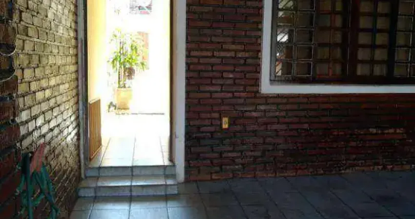 Sobrado com 4 dormitórios à venda por R$ 550.000,00 - Vila Flórida - Guarulhos/SP