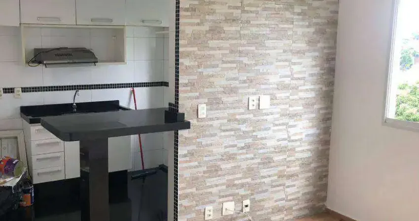 Apartamento com 2 dormitórios à venda, 45 m² por R$ 300.000 - Cocaia - Guarulhos/SP