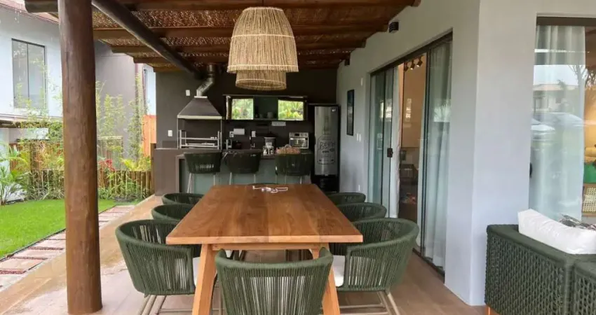 Casa maravilhosa á venda 3 suítes. Porteira fechadaCondomínio Alto da Enseada Praia do Forte.