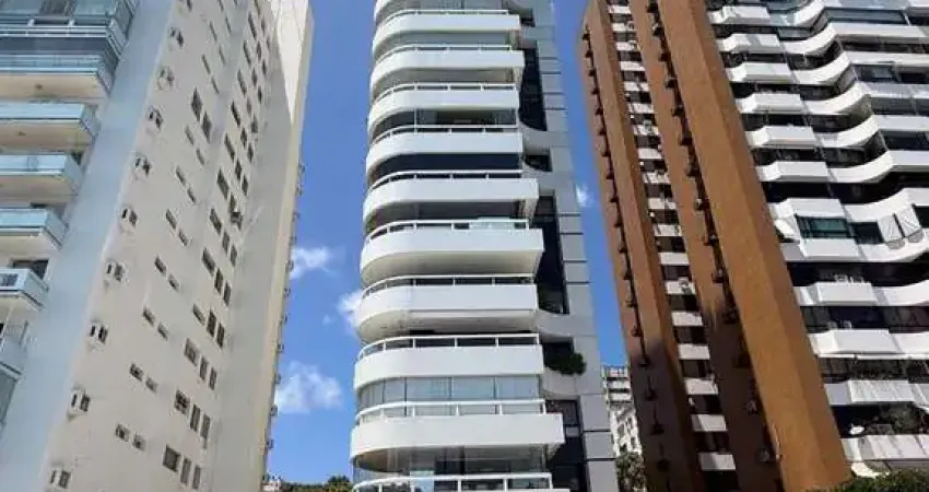 Esplêndido apartamento de altíssimo luxo no corredor da vitória-um clássico