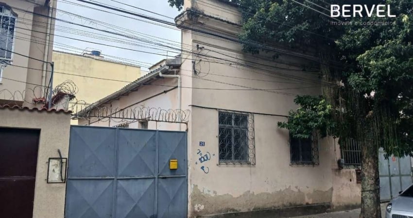 Casa com 2 quartos para alugar na Visconde de Jequitinhonha, 26, Rio Comprido, Rio de Janeiro
