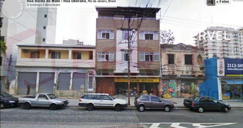 Apartamento com 1 quarto para alugar na Borda do Mato, 14, Grajaú, Rio de Janeiro