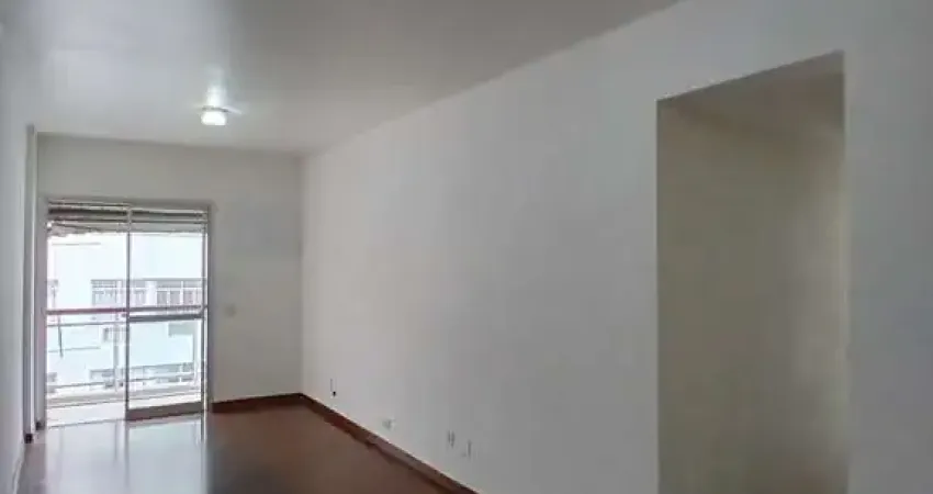 Apartamento com 2 quartos para alugar na Rua Artur Bernardes, 55, Catete, Rio de Janeiro