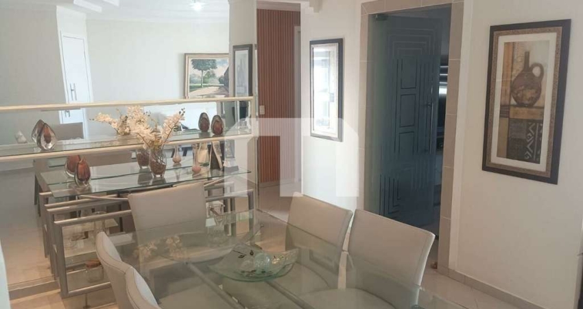 APARTAMENTO BEVERLLY HILLS II