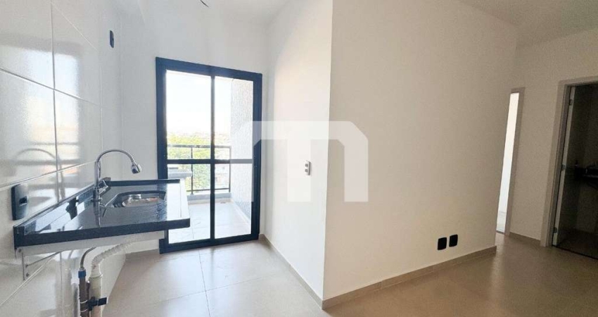 Apartamento à venda em São Paulo-SP na Vila Formosa com 2 quartos, 1 sala, 1 banheiro, 1 vaga de gar