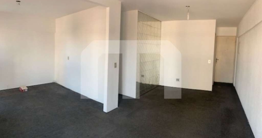 Aluguel de Apartamento de Luxo no Tatuapé, São Paulo-SP: 2 Quartos, 1 Suíte, 3 Salas, 2 Banheiros, 2