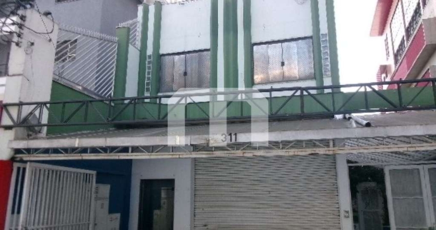 Prédio com 6 salas para alugar na Rua Antônio de Barros, 2311, Vila Carrão, São Paulo