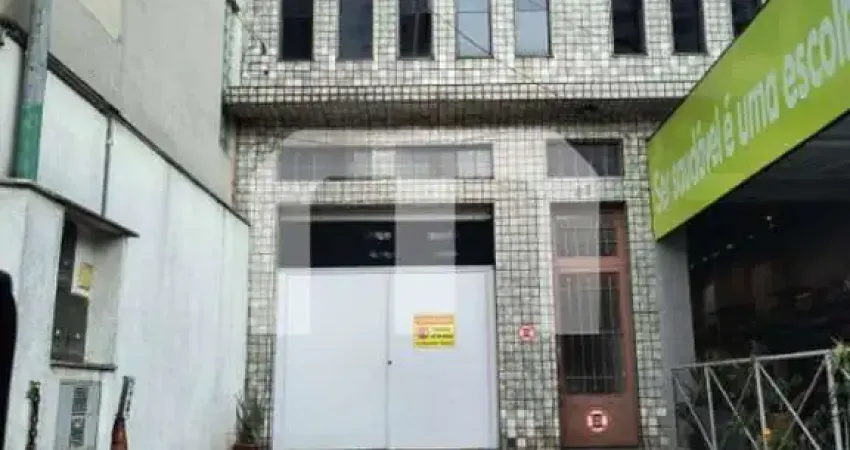 Prédio com 4 salas para alugar na Avenida Guilherme Giorgi, 631, Vila Carrão, São Paulo
