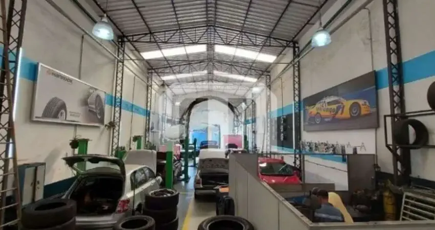 Salão comercial com 448 m², 3 ala, 5 vagas e perto do metrô belenzinho