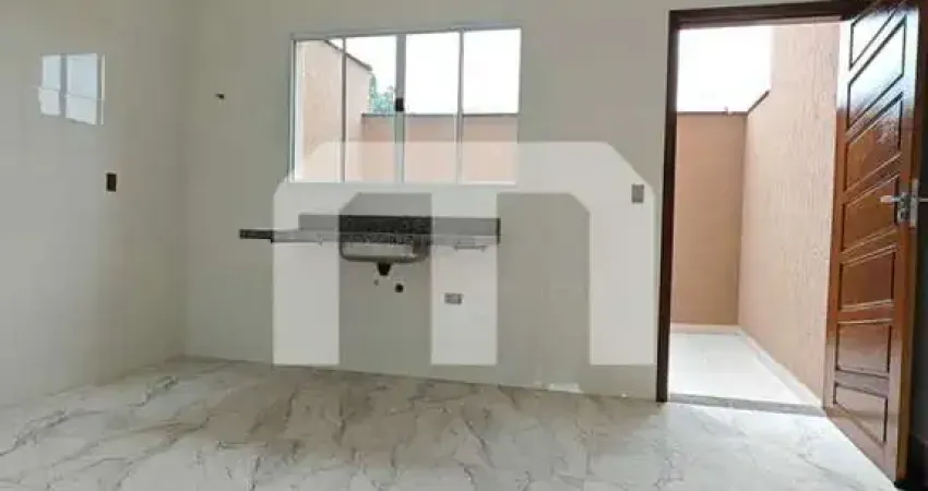 Casa com 2 quartos à venda na Rua Gil de Siqueira, 458, Vila Aurea, São Paulo