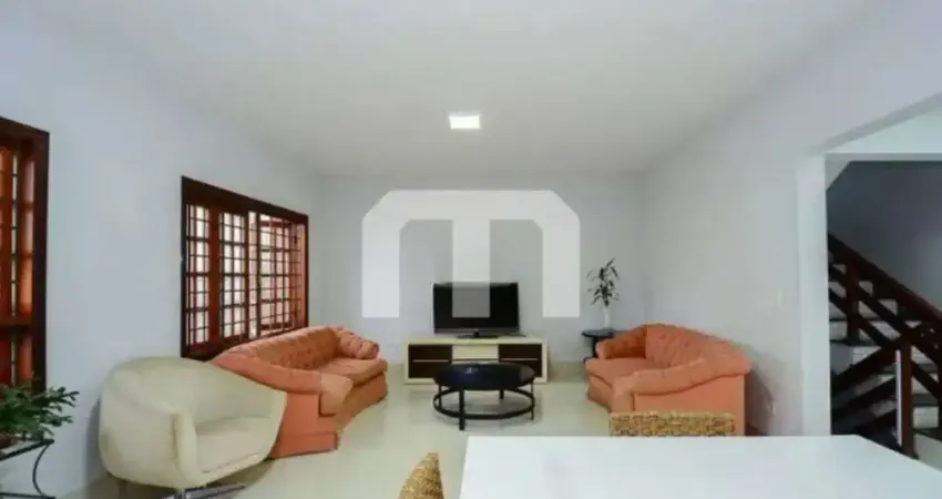 Casa com 3 quartos à venda na Rua Visconde de Ataíde, 111, Vila Carrão, São Paulo