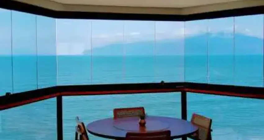 COBERTURA DUPLEX COM 4 SUÍTES, FRENTE MAR - PRAIA DE MARTIM DE SÁ