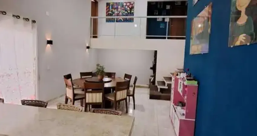 CASA DE CONDOMÍNIO À VENDA COM 3 QUARTOS, NO PORTAL DO SOL, JUNDIAÍ-SP!