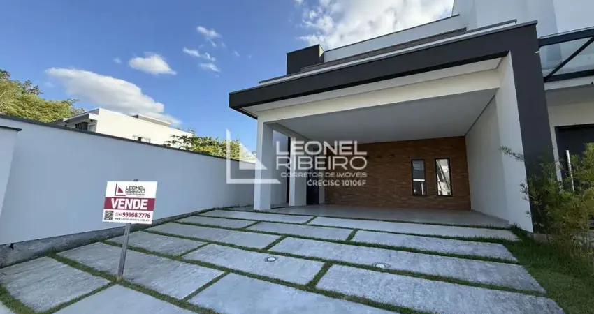 Casa com 3 dormitórios à venda, 139,54m² no bairro Das Capitais - Timbó/SC