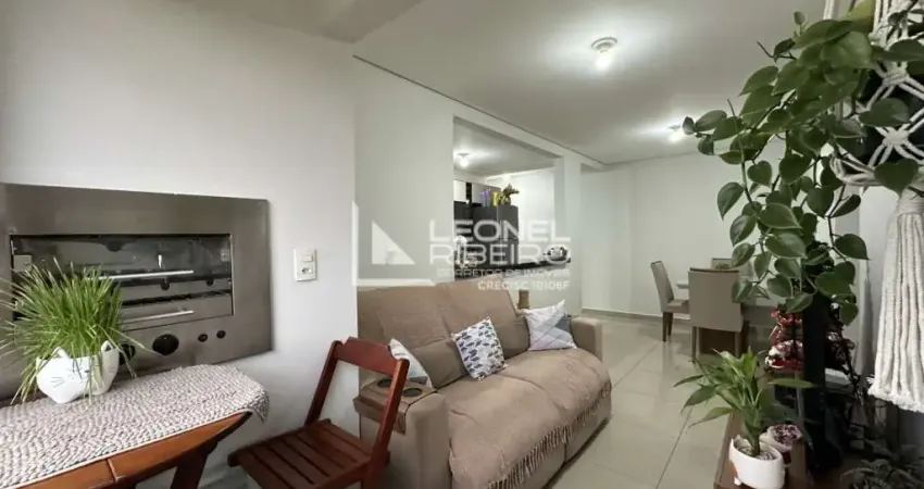 Apartamento à venda com 3 dormitórios no bairro Dos Estados  em Timbó-SC