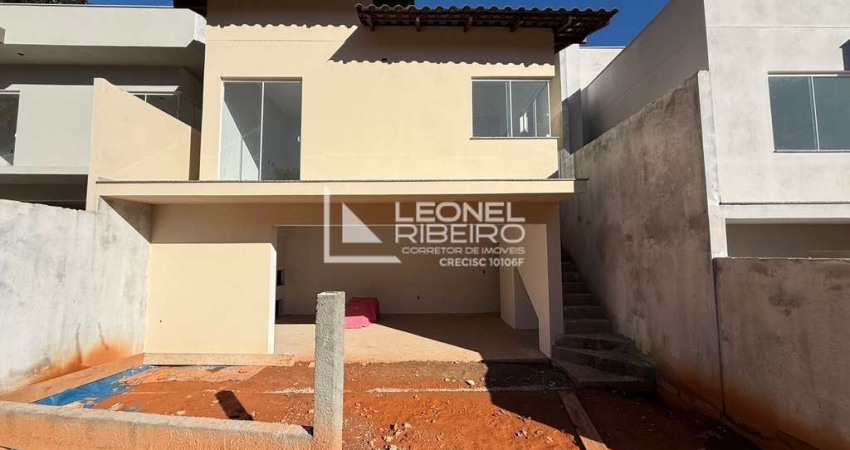 Casa com 3 dormitórios, 101,65 m² à venda no bairro Quintino em Timbó - SC
