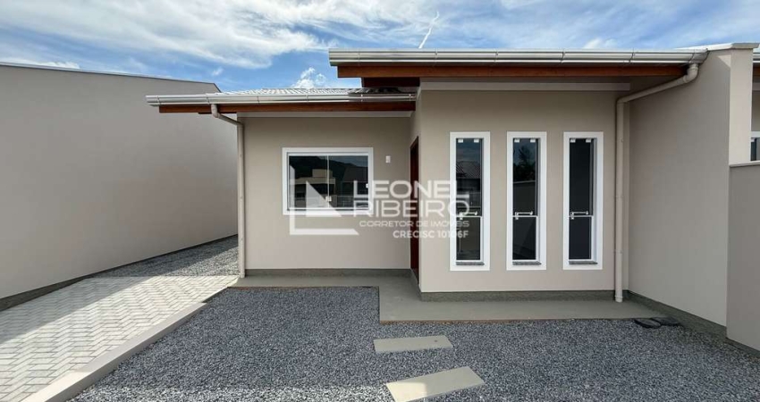 Casa com 2 dormitórios à venda, 58,83 m² no bairro Divinéia em Rio dos Cedros-SC