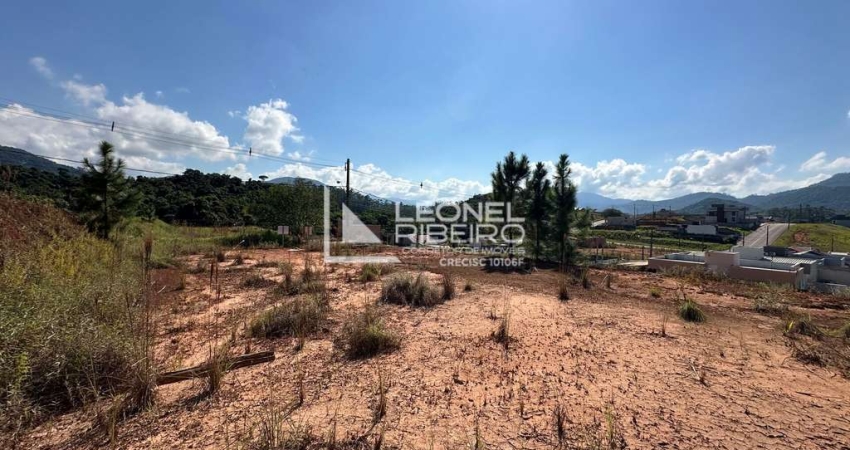 Terreno à venda, 450 m² no bairro Divinéia em Rio dos Cedros/SC