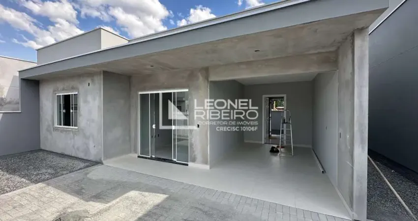 Casa com 2 dormitórios à venda, 75,35 m² no bairro Divinéia em Rio dos Cedros/SC
