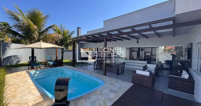 Casa com 3 dormitórios à venda, 220m² no bairro Divinéia em Rio dos Cedros/SC