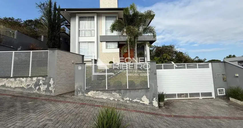 Casa alto padrão com 4 dormitórios (1 suíte) à venda, 185 m² no bairro das nações em timbó-sc