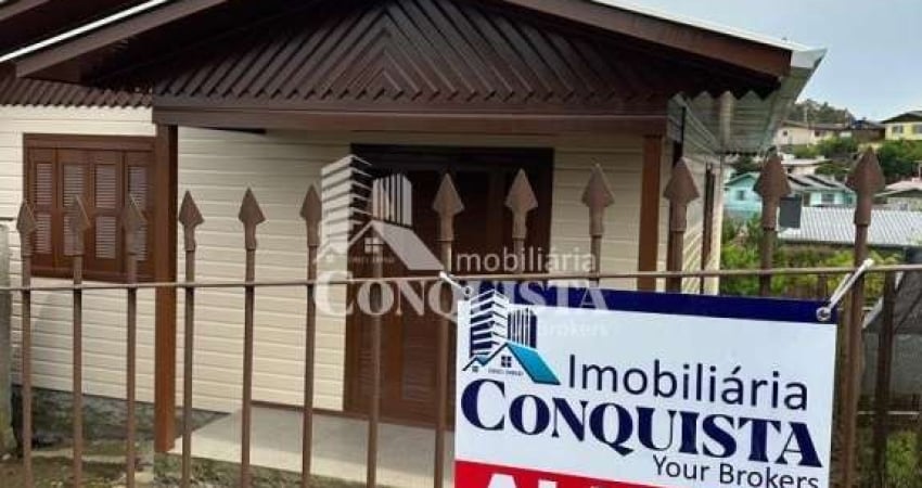 Casa com 3 quartos para alugar na José Zini, 69, São Ciro, Caxias do Sul