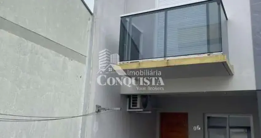 Casa com 2 quartos para alugar na Rua Altayr Antonio Rech, 29, Ana Rech, Caxias do Sul