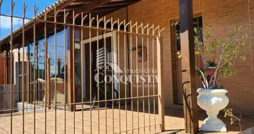 Casa com 4 quartos à venda na Walfrida Versteg, 350, Cinqüentenário, Caxias do Sul
