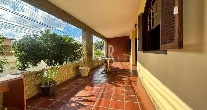Casa à venda, 4 quartos, 1 suíte, 3 vagas, Indaiá - Belo Horizonte/MG