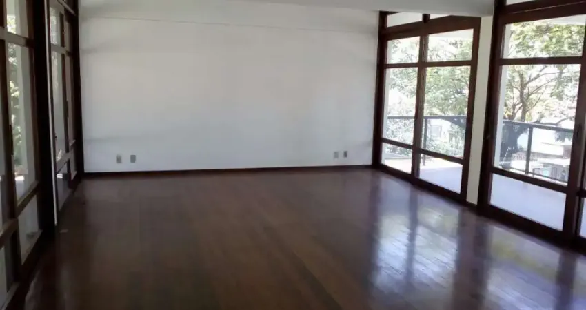 Casa à venda, 5 quartos, 2 suítes, 8 vagas, São Luiz - Belo Horizonte/MG