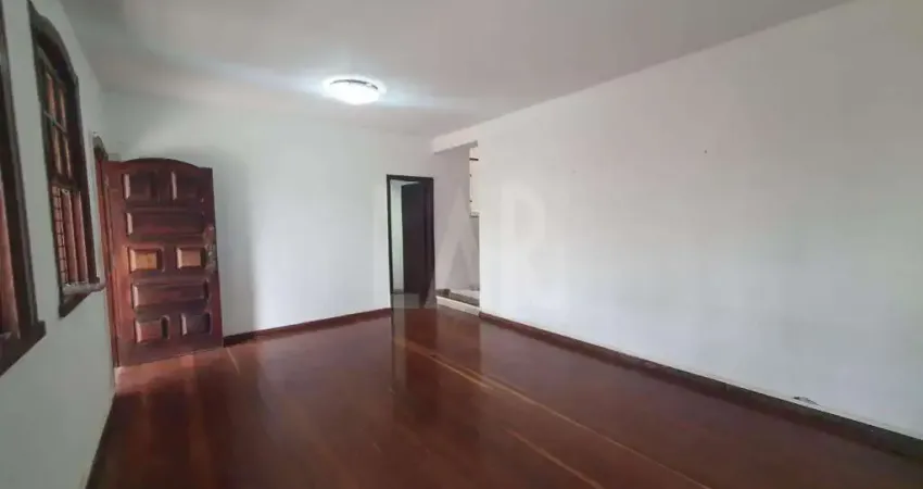 Casa à venda, 5 quartos, 1 suíte, 3 vagas, São Pedro - Belo Horizonte/MG